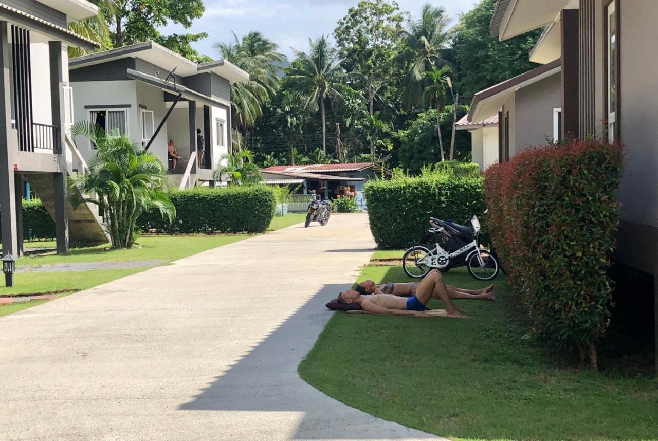 Wanpratheep Village Kohphangan Ban Madua Wan Buitenkant foto